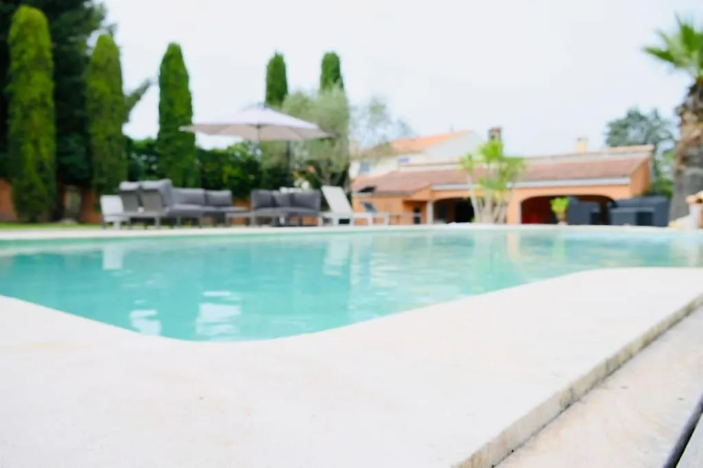 Maison D'Architecte * 2 Piscines * Saint-Saturnin-les-Avignon 0*,