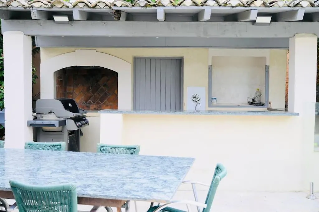 Maison D'Architecte * 2 Piscines * Saint-Saturnin-les-Avignon